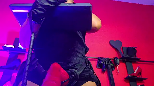 MistressSlut1 – Naživo XXX chat