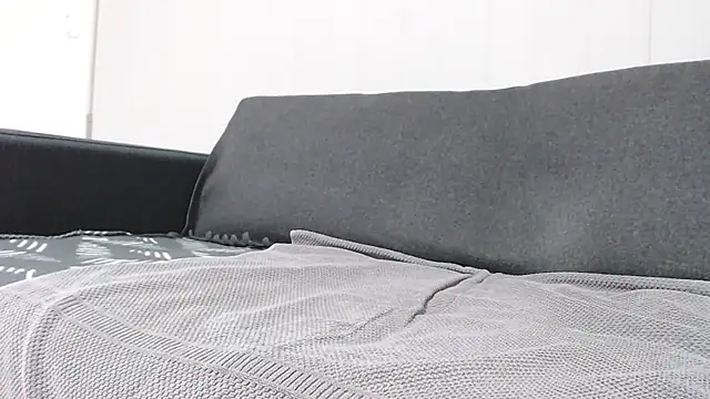 lilchristian@xh Show in webcam