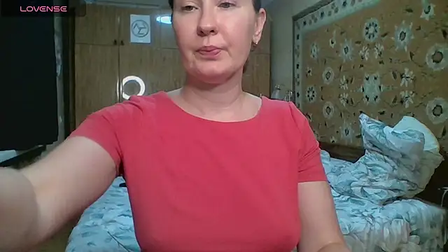 AnnaXLovers' Live XXX Chat