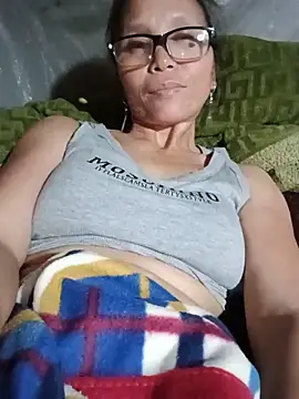 XXX chat uživo modela Tina6886