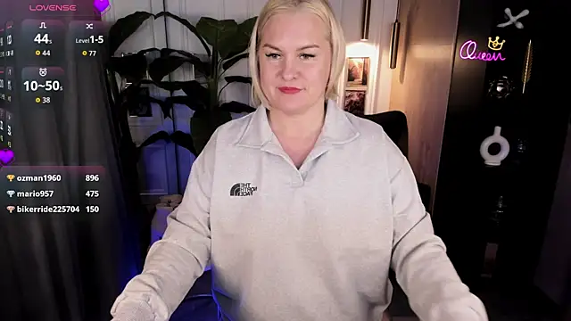 YolandaKiss Adlı Modelin Canlı XXX Sohbeti