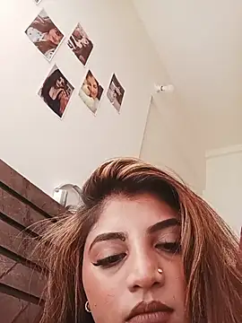 Chat XXX en directo de Sanaya_Gil