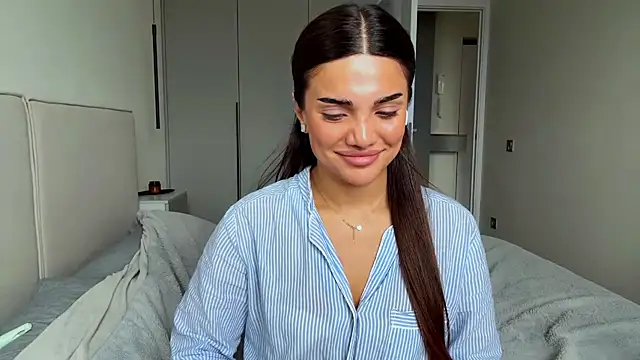 MelindaReny's Live XXX Chat