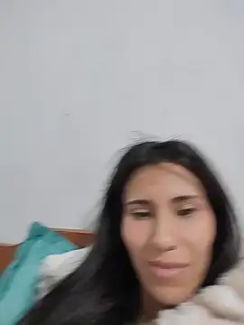 Annitarogers_ Show in webcam
