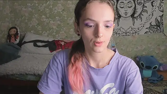 Cutie_Adelia 现场XXX聊天