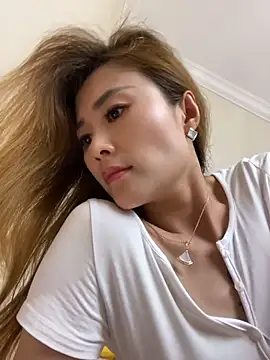 okgirl_23's Live XXX Chat