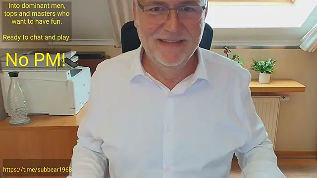 subbear1968's Live XXX Chat
