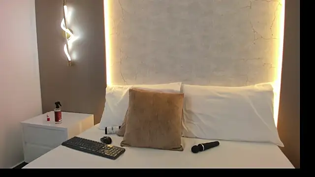 Živý XXX chat mia_slora
