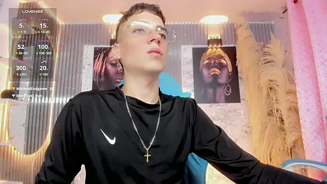 latino_boyy_ Webcam Show