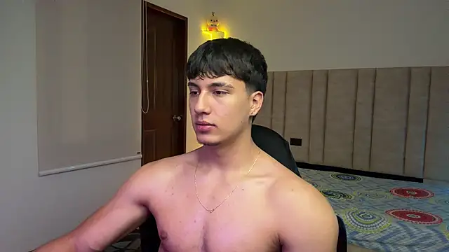 Czat XXX na żywo – CHRIS_MORGAN1