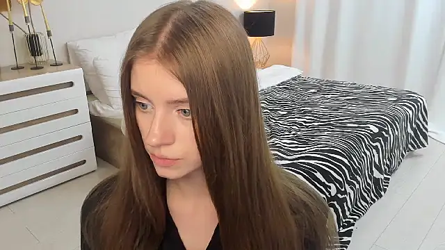 Erica_Kiss' Live XXX Chat