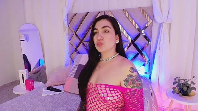 Chat XXX en directo de KathiaJenner
