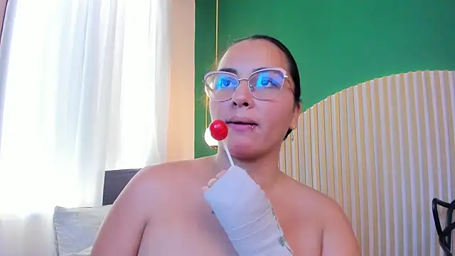 megansumer's Live XXX Chat