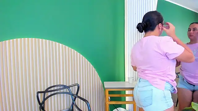 XXX chat uživo modela megansumer