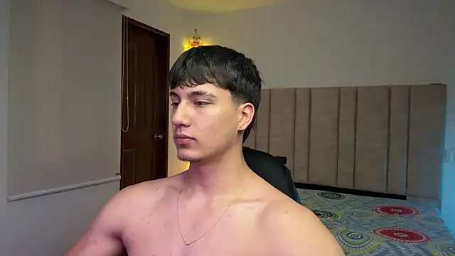 CHRIS_MORGAN1: вебкам-шоу