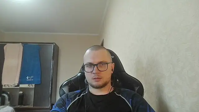 Вебкам-шоу k8mura