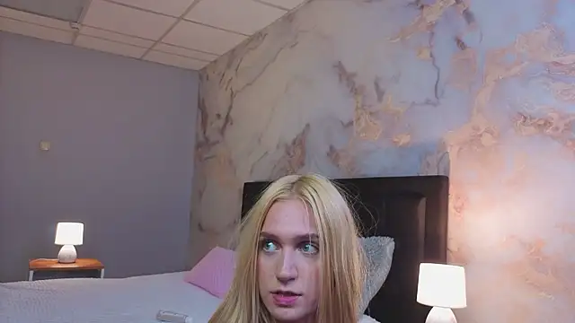 SerenaCrystall Live XXX-Chat