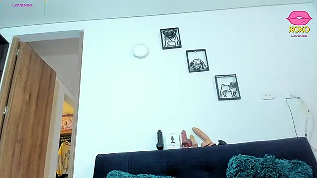 Bessie32 Chat XXX in diretta