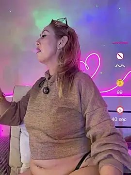 Czat XXX na żywo – RAIRAsexy