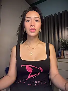 Jasmine_Elcock Webcamshow