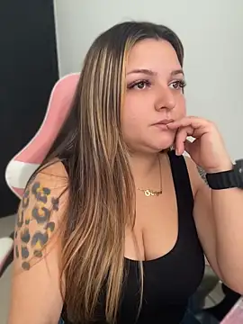 Show de webcam de SweetFoxEyes_
