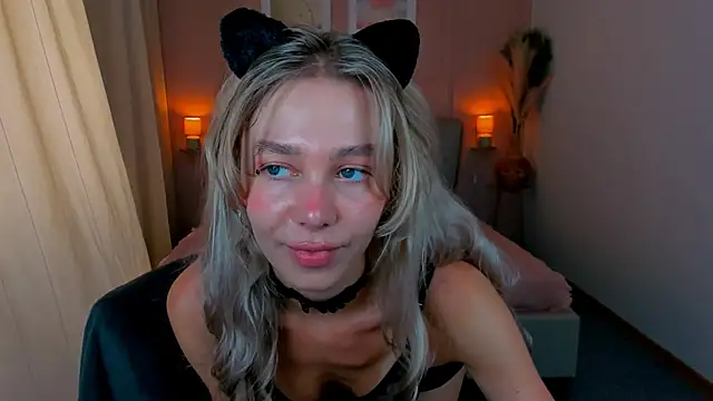 LuluAlis Chat XXX in diretta