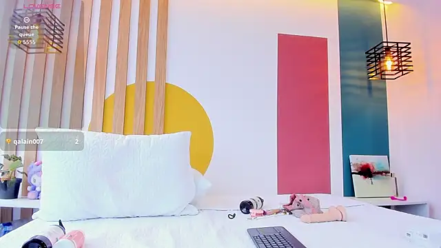 XXX chat uživo modela Katteyes__