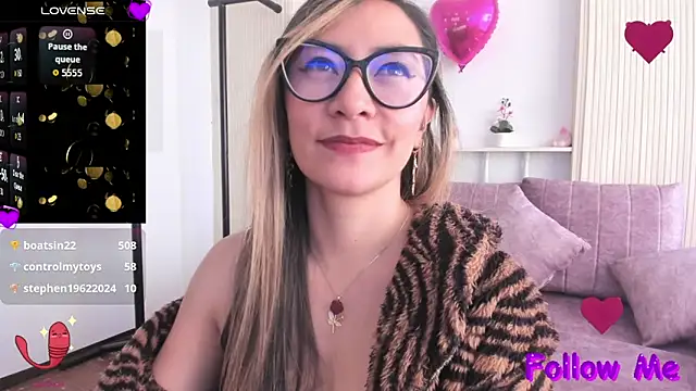 Chatroom XXX en direct de VelvetMouth_