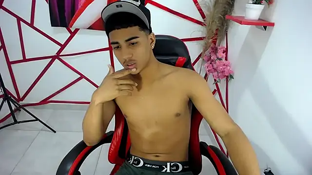 oliver-parker Pertunjukan Webcam
