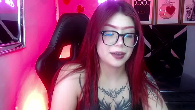 Red_Bunny_v – Naživo XXX chat