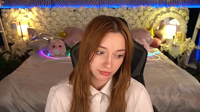 Czat XXX na żywo – LizzaMoonn