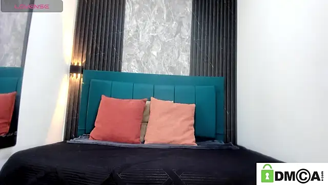 charlotte_lux1 现场XXX聊天