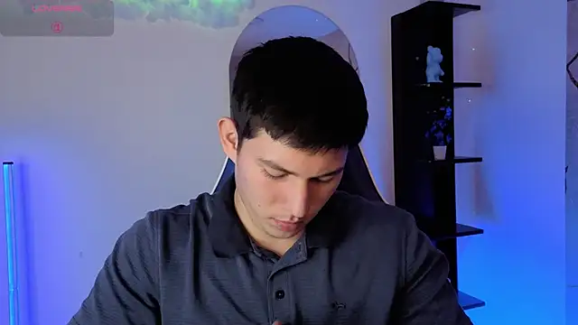 JamesCr_ Show Webcam