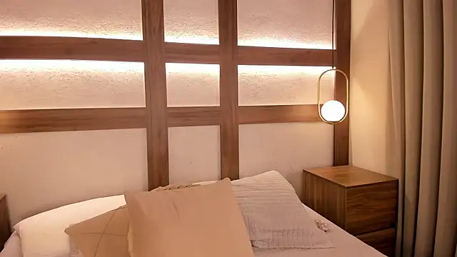 SarhaVega 现场XXX聊天