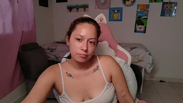 Czat XXX na żywo – MommyMiaWs