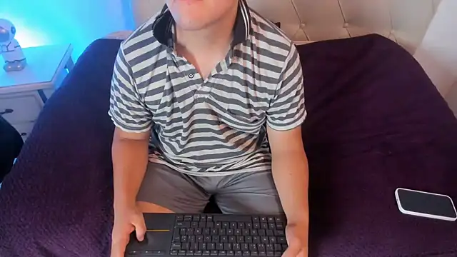 oliver_price1 Chat XXX live