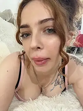 Chat +18 de Hannah_xBaby ao vivo