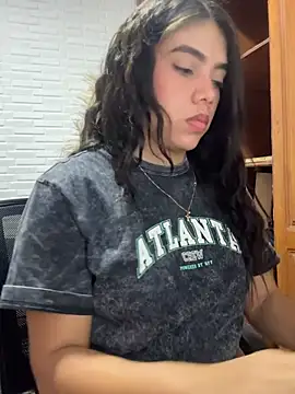 Luna_rousse26 élő XXX-chatje
