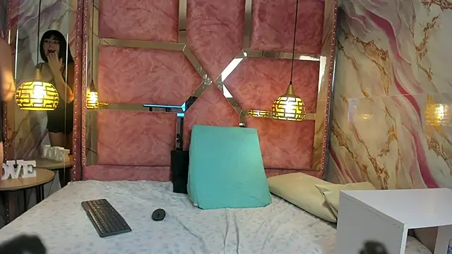kloe_williams_ 现场XXX聊天