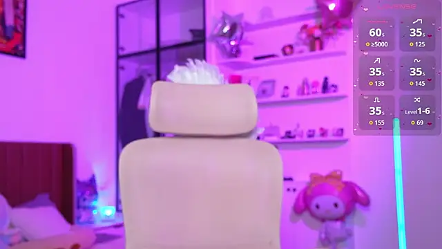 HolliWould_'s Live XXX Chat