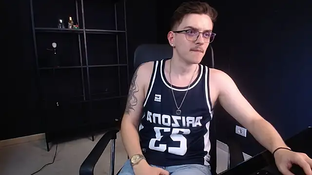 Chat XXX Live FelixStarkk