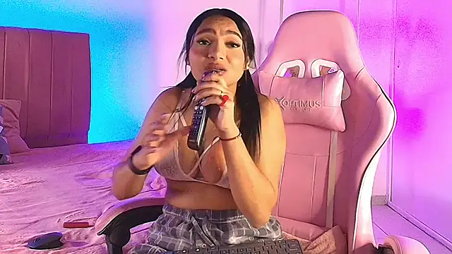 selene_luxe's Live XXX Chat
