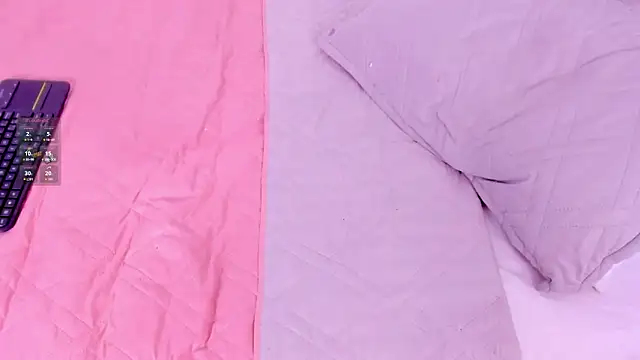 Catbaby888_: απευθείας συνομιλία ΧΧΧ