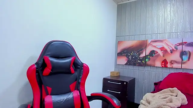 XXX chat uživo modela angell_cooper8