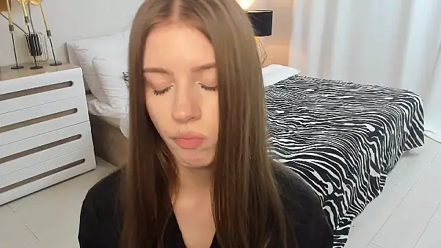 Erica_Kiss' Live XXX Chat