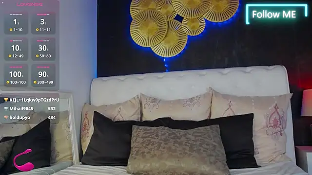BellaKarma's Live XXX Chat