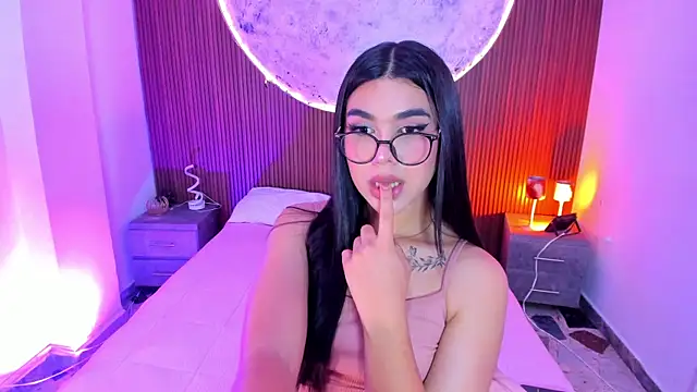 Pertunjukan Kamera Web RoseCassie