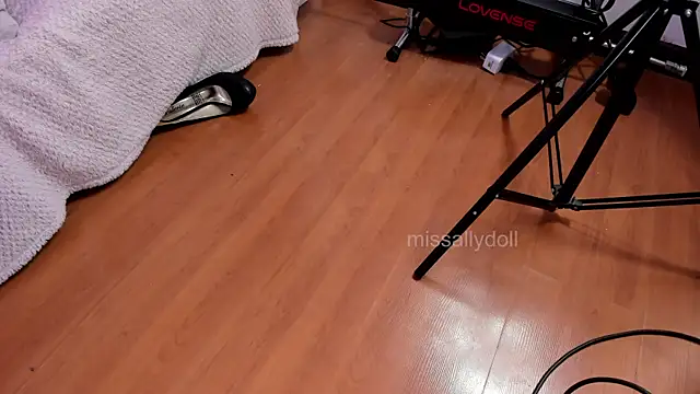missallydoll's Live XXX Chat