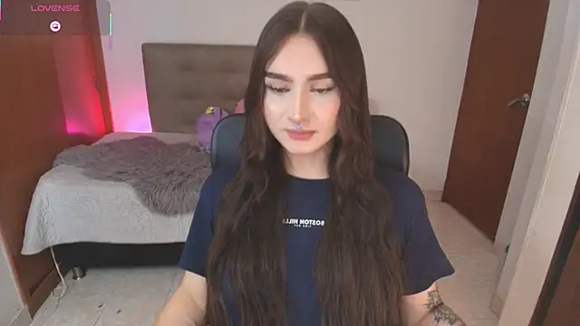 Miley_Baker Chat XXX live