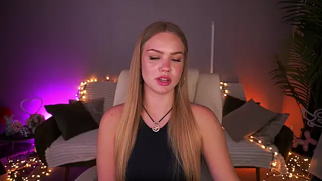 CelesteNoir: απευθείας συνομιλία ΧΧΧ